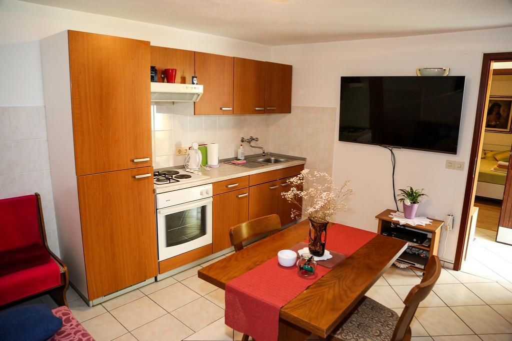Apartments Divkovic Hvar Town Habitación foto